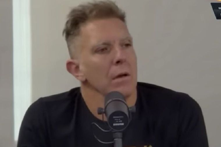 Fantino festejó alocadamente el triunfo de Argentina ante México. Foto: Neura Media