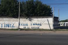 gerardo martinez y unas pintadas que lo involucran contra el pata medina gerardo martinez y unas pintadas que lo involucran contra el pata medina