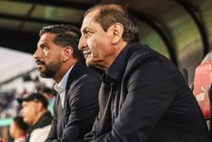 Ramón Díaz, junto a su hijo Emiliano, asumieron hace unos días en Olimpia de Paraguay.&nbsp;