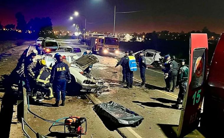 Un conductor murió en el acto, mientras que una beba de 9 meses pelea por su vida tras un triple choque en Concordia