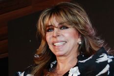 Foto: https://www.infobae.com/america/entretenimiento/2019/10/10/veronica-castro-se-dejo-ver-en-instagram-en-medio-de-una-terapia-de-amor/