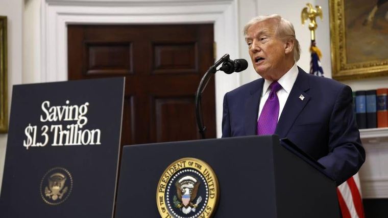 Trump dijo que no se reconocerá más un hallazgo científico de la era Obama de 2009, que sostenía que la contaminación perjudica la salud pública y el medio ambiente.