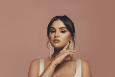 Selena Gómez comparte sus rutinas de cuidado facial en sus redes sociales. Foto: Redes oficiales de Selena Gómez