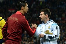 jugue con cristiano y es increible, pero me quedo con messi