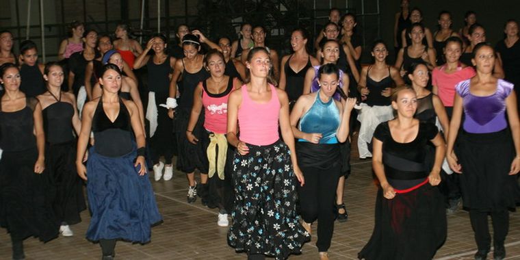 Los artistas en pleno ensayo. Foto: MDZ