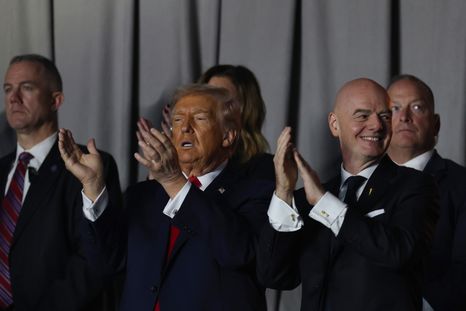 Gianni Infantino y Donald Trump prometen que el Mundial 2026 será una fiesta. Gianni Infantino y Donald Trump prometen que el Mundial 2026 será una fiesta.