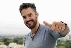 esta es la ultima pelicula que protagonizo fernando del solar mientras luchaba contra el cancer