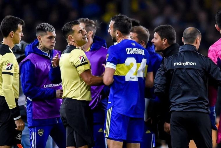 Al final del encuentro, Boca se quejó con el árbitro uruguayo Ferreyra por la cantidad de tiempo perdido por el Corinthians.