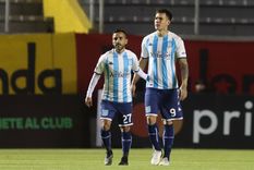 Moralez y Reniero, claves en la victoria de Racing en Ecuador Foto: Racing
