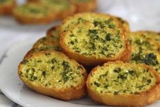 exquisito y facilisimo: prepara un rico pan de ajo ¡en 3 simples pasos!