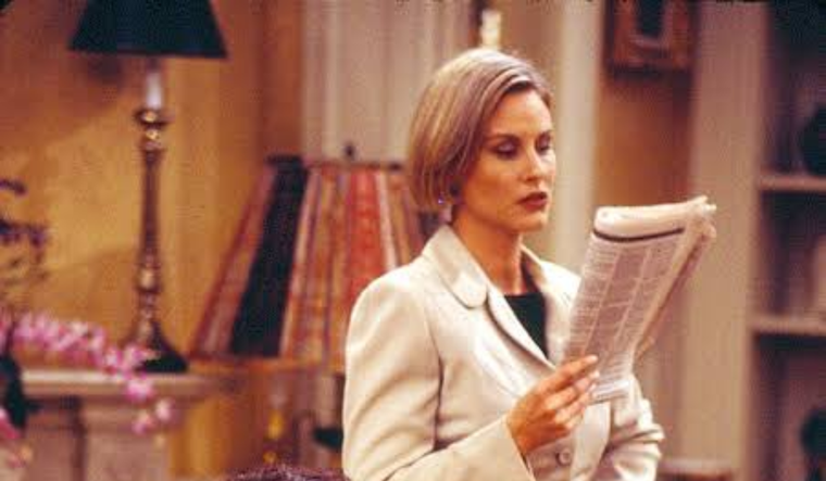 Así está hoy Lauren Lane, la actriz que le puso el cuerpo a la señorita C.C. Babcock en La Niñera.