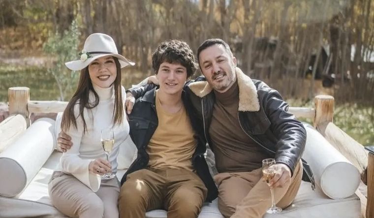 Cristina Pérez contó como se lleva con su hijastro.