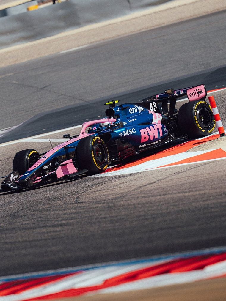 Franco Colapinto finalizó su programa de pruebas en Baréin con un día sólido y sin inconvenientes mecánicos. Franco Colapinto finalizó su programa de pruebas en Baréin con un día sólido y sin inconvenientes mecánicos.