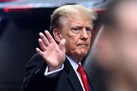 "Me alegro de que haya muerto", celebró Trump la muerte de Mueller. "Me alegro de que haya muerto", celebró Trump la muerte de Mueller.