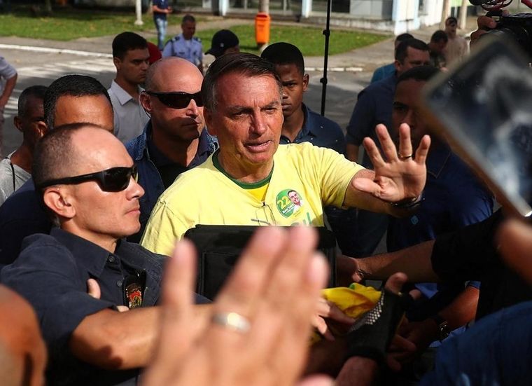 Jair Bolsonaro fue uno de los primeros en votar