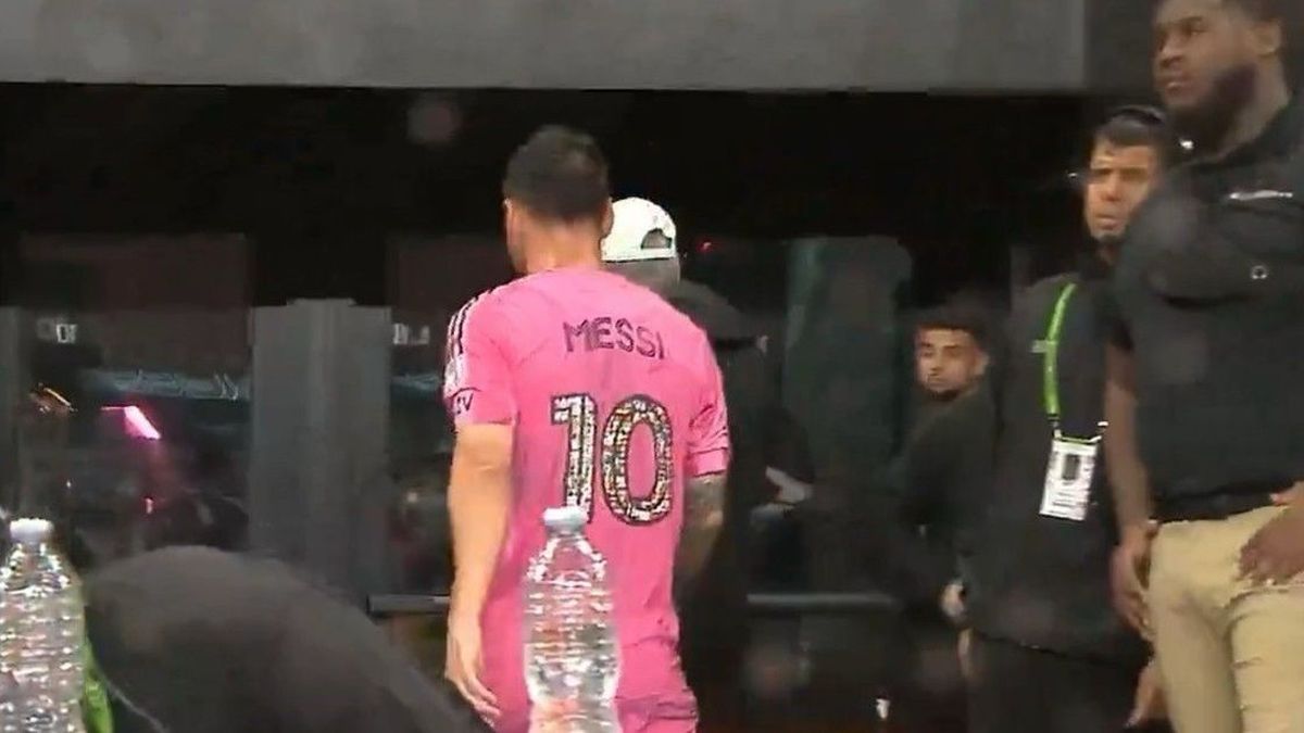 ¡Impacto Mundial! Messi pidió el cambio en Inter Miami y se fue directo al vestuario