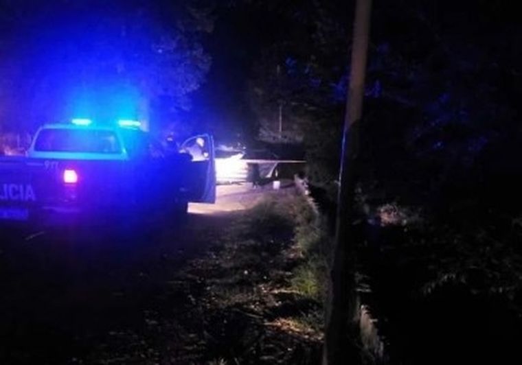 A orillas del río El sospechoso intentó descartar el cadáver a orillas del río Luján.