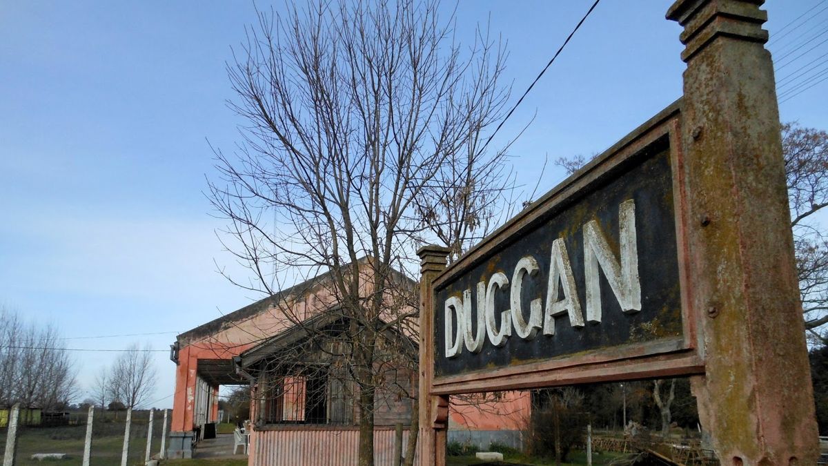 El pueblo bonaerense donde todavía sobreviven los almacenes y el ritmo de campo