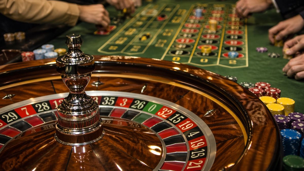 Los detalles de la demanda de un casino de Las Vegas contra Turu Flores, la Bruja Berti, Ortega Sánchez y el Ratón Zárate