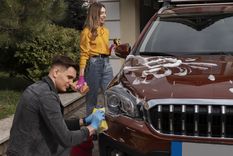Es importante tener en cuenta estos datos antes de comprar un nuevo auto Foto: Fuente: Freepik