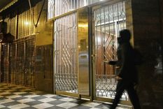 La entrada del edificio donde se produjo el femicidio