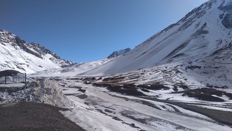 La ruta hacia Chile se encuentra transitable para todo tipo de vehículos