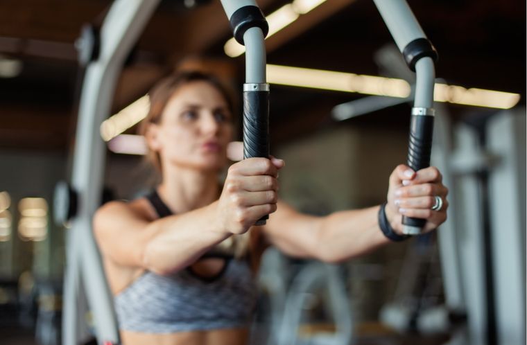 Ejercicios Actividades para fortalecer los pectorales Foto: Shutterstock