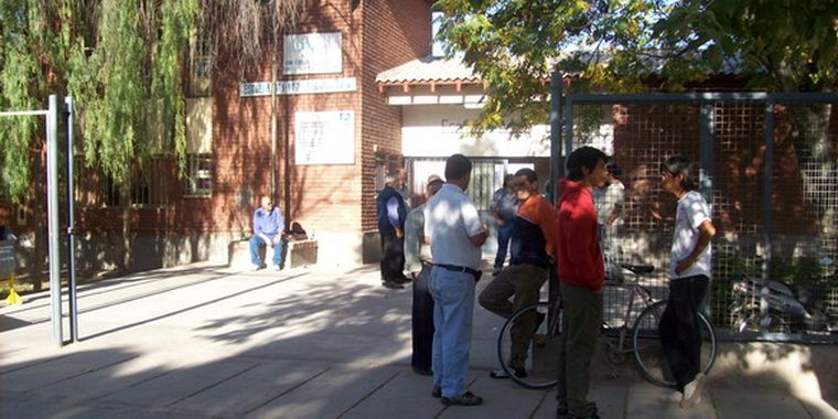 En esta escuela votó el funcionario.