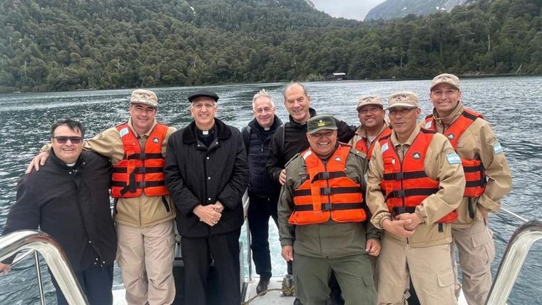 Monseñor Santiago Olivera, Obispo Castrense y su visita pastoral a nuestra patagonia.