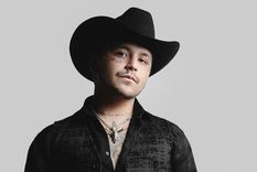 Christian Nodal tiene una hermana menor llamada Amely González Nodal.