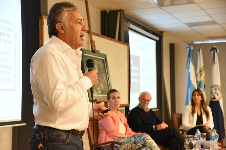 Foto: Twitter @AlfredoCornejo