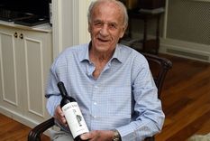 Adriano Senetiner y un vino maravilloso. Foto: ALF PONCE MERCADO / MDZ