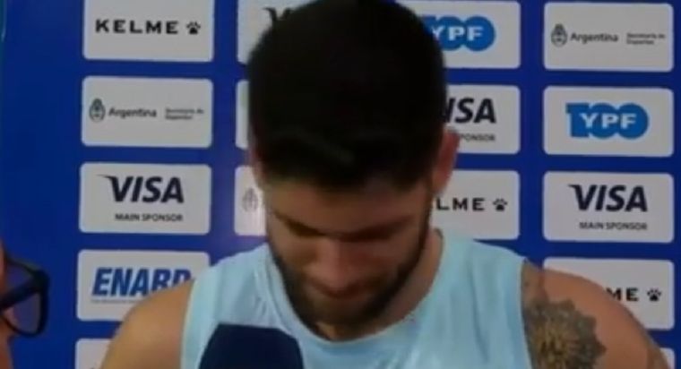 El desconsuelo de Garino. Foto: Captura