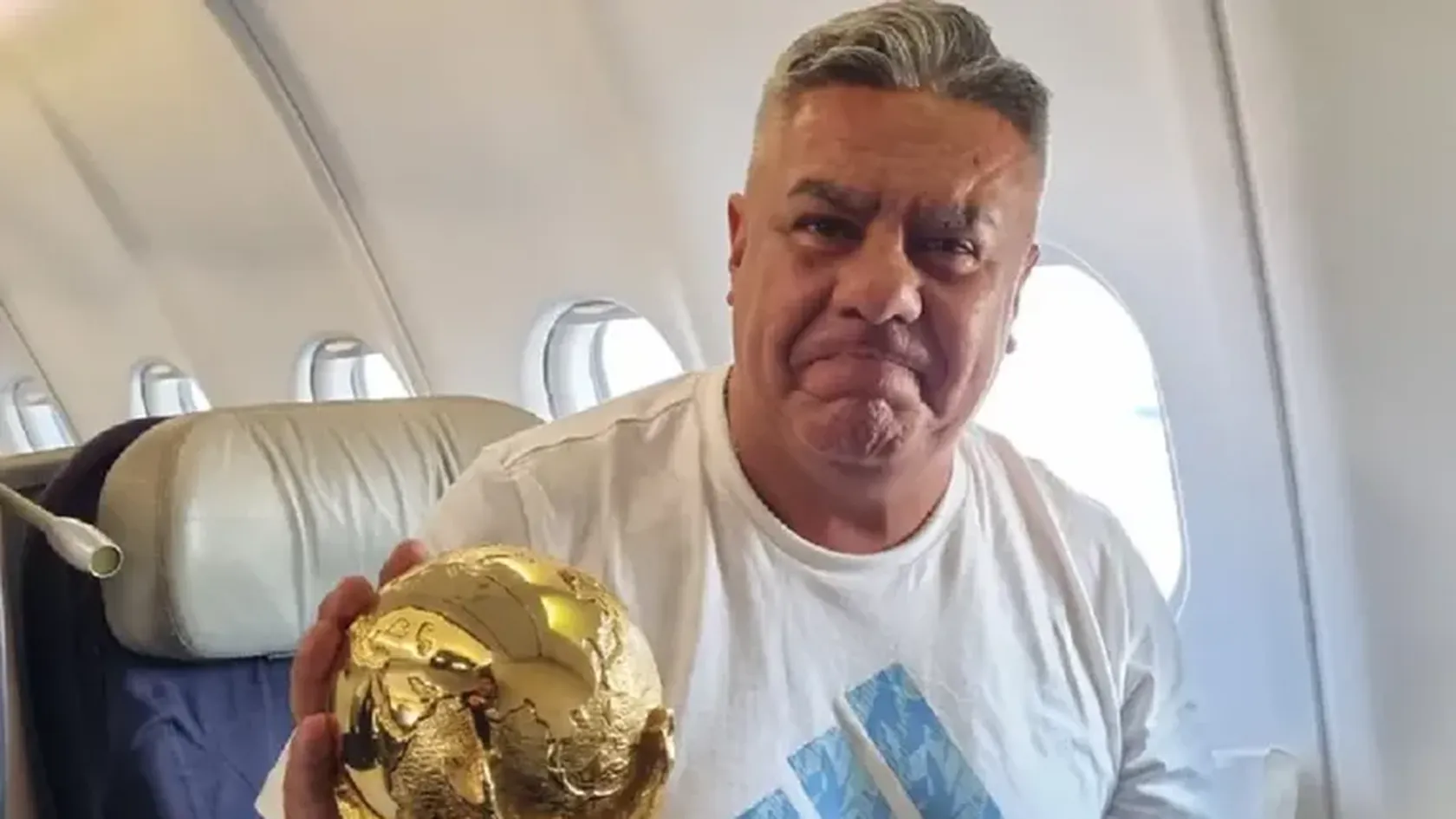 Se complicó la situación de Chiqui Tapia.