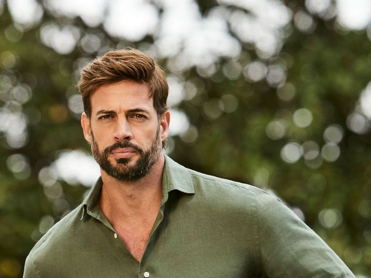 William Levy fue sorprendido con una inesperada visita en el set de grabación de su nueva telenovela. Foto: Archivo
