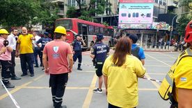 Este viernes se conoció el video que muestran cómo el colectivo continúa su trayecto a gran velocidad luego que descendieran el chofer y los pasajeros por un desperfecto técnico. Foto: X de @leoguevara80
