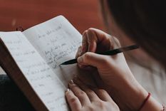 atencion escritores: concurso literario con premios de 300.000 pesos