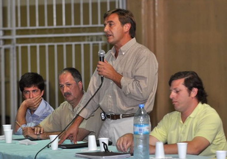 Rodolfo Suárez (UCR) exponiendo sus proyectos. Foto: Pachy Reynoso / MDZ