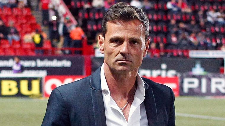 Diego Cocca firmó por un año y tendrá como objetivo reposicionar a su nuevo club en los primeros lugares del torneo local. Foto: Archivo