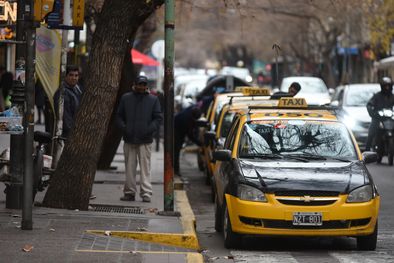 MDZol | Uber sumará taxis de Mendoza en la aplicación Foto: Maximiliano Ríos/MDZ