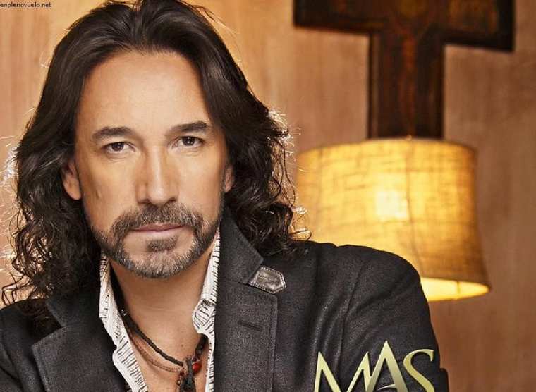 Alison y Marla Solís tienen un cantante favorito, y no es su padre Marco Antonio.