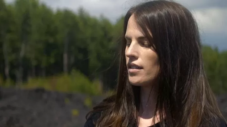 Hogenboom se embarcó en un curso de seis semanas sobre alteración cerebral.