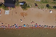Esta playa tranquila es ideal para descansar Foto: Turismo Ituzaingó