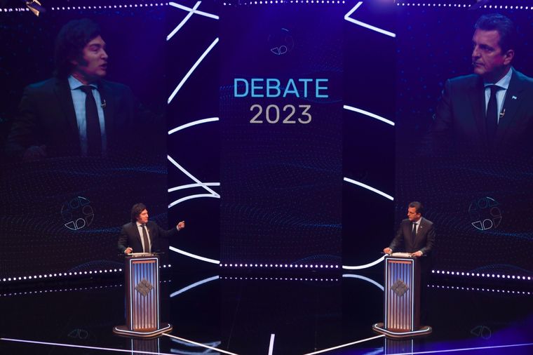 Sergio Massa y Javier Milei confirmaron algunas de sus propuestas durante el debate electoral Foto: Noticias Argentinas