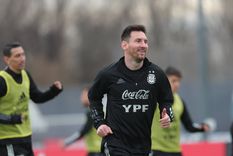 El PSG vuelve a carga y preocupa a Barcelona. Foto: @Argentina