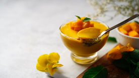 Placer en cada cucharada: receta de mousse de mango estrella del verano. Placer en cada cucharada: receta de mousse de mango estrella del verano.