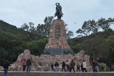 Miles de turistas llegaron a Salta este fin de semana largo. Foto: Télam
