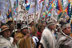 tomaron un aeropuerto en contra de una petrolera argentina