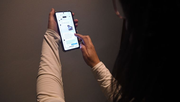 El indiscreto grupo de WhatsApp que revela los secretos de Mendoza. Foto: Santiago Tagua