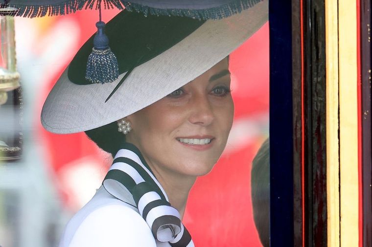 Kate Middleton reapareció en el desfile por el cumpleaños de Carlos III